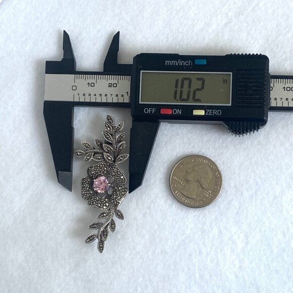 VTG Sterling Silver 925 Marcasite & Round Pink CZ Flower Leaf Foliage Brooch - Picture 16 of 16